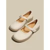 Sandaler Pure Color French Vintage Shoes Women Korean Style Buckle Sweet Flats Kvinnlig Designer Casual 2023 Summer