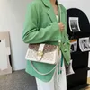 Sac à bandoulière simple pour femmes, nouveau sentiment haut de gamme, design de niche, petit sac carré, sortie bon marché, 2023, 50% de réduction