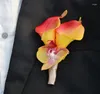 Dekoratif Çiçekler Avrupa Stili 4 PCS/ Lot Diy Calla Zambakları Tatlı Korsage Simüle Çiçek Damatlar Adam Boutonniere Pin Broş Düğün Partisi