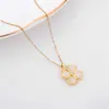 Designer Four-Leaf Clover Necklace Luxury Top 18K Gold Liten Flower With Opal Titanium Steel Necklace CollarBone Chain Female Van Clee Fashion Accessories smycken