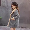 New Winter Kid 's Calico Long Down 재킷 소년과 여자 다운 재킷 큰 어린이 코트