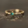 Cluster Rings S925 Sterling Silver Inlaid Emerald Open Ring Fashion Light Luxury Design Style Par Gift Temperament Kvinna