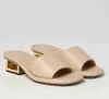 Sandália feminina de luxo ff baguette sandália chinelos salto Roma Baguette Slides de couro napa preto Salto escultural motivo Baguette metal com acabamento dourado 35-42 Caixa