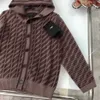 Дизайнерский детский кардиган детский капюшон-свитер весна продуктов размером 100-150 см Полный отпечаток букв. Детская вязаная куртка 30 августа 30 августа