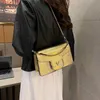 Boîte portable de luxe légère pour femmes, haut de gamme, nouvelle niche française, bandoulière simple, petit sac carré tendance 7889