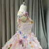 ロマンチックなピンクのキンシェニーラドレス2024スウィート15ドレス花柄のカクテルベスティドスデベイルボールガウンde 15 Quinceanera