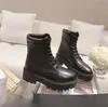 Designer-Stiefel für Damen, Martin-Stiefel zum Schnüren, Plateau-Stiefel mit runder Spitze, Biker-Stiefel im britischen Stil für Damen, braun-schwarze Stiefel