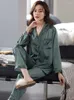 Vêtements de nuit pour femmes Femme Pyjamas Costume de soie glacée Printemps Long Pijamas pour dames Homewear Mujer 2 pièces Chambre verte Femme Pyjamas Robe de lit