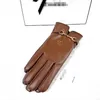 Gants gants pour femmes designer en cuir cinq doigts gants pour hommes gants de mode en peluche tactile mouton de mouton de luxe à la main