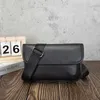 2023 Moda Yeni Ürün Erkekler Crossbody Küçük Yumuşak Deri Omuz Çantası Ins Çapraz Straddle Çantası% 60 OFF OUTLE ONLUR