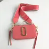 dames Ontwerpers Tassen crossbody schoudertas eenvoudig veelzijdig metaal letterleer stevig leer Postman handtassen snapshot nieuwe veelkleurige cameraschoudertassen