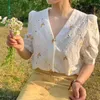 Kadınlar Blouses Floral Shirtler Kadınlar için Nakış Kısa kollu Kısa kollu V-Neck Vintage Fransız Tarzı Moda Genç Yaz All Maç Kimyasal
