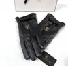 Fem fingrar handskar kvinnors läderhandskar fårskinn handskar för damer svarta äkta läderhandskar mode kvinnliga handskar nya stil mantens