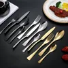 Servis uppsättningar Creative European Style Western Tabelloar Gifts El Steak Knives Forks Spoon Fishtail Luxury rostfritt stål i bestick