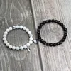 Charm Bilezikler 2 PCS Sevgililer Günü Mıknatıs Çift Braclet Eşleştirilmiş Anahtar Kilit Bilezik Sevenler için Siyah Beyaz Kalp Eşleşen Braslet Dag