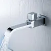 Robinets de lavabo de salle de bains 4 minutes simples froids noirs balcon vadrouille piscine robinet en cuivre mur de toilette étendu