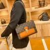 Hong Kong Echtes Leder Presbyopie Einzelne Schulter Unterarm Frauen Sommer Hundert Straddle Messenger Kette Tasche 2023 Neue Trend B60