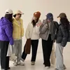 Trench da donna 2023 Autunno Inverno Solido con cappuccio imbottito corto femminile elegante 5 colori moda coreana Parka Lady Zipper giallo viola