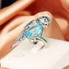 Bagues de cluster Belle bague pour femmes Mode Coloré Brillant Zircon Créatif En forme d'animal Colibri Bijoux Fiançailles