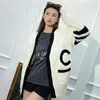 Nya kvinnors tröjor Kvinnor Spring Autumn Loose Casual Cardigan Knit Tröja Mönster Letter Printing Woman Designer Sweater 456