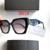 Integriteit eerste Designer Zonnebril Klassieke Brillen Goggle Outdoor Strandzonnebril Voor Man Vrouw Mix 7 Kleur Optioneel Driehoekige handtekening