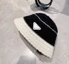 2023 Designer Strickmütze Frauen Luxus Häkeln Beanie Urinal Hut Winter Im Freien Warme Mütze Mode Trend Schädel Hut