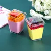 Vaisselle jetable 50100pcs tasses à dessert en plastique avec couvercles cuillères150ml plateau de fruits en mousse pour fête d'anniversaire mariage 230901