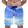 Shorts pour hommes White Cloud Board Summer Dramatic Blue Sky Running Beach Pantalon court Confortable Classique Personnalisé Grande taille Maillot de bain