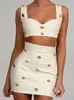 Arbetsklänningar Mozision Button Trim Sexig klänning Set Women Outfits 2023 Square Collar Sleeveless Crop Top och mini kjol Party Two Piece Sts