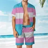 Herrspårar Faux Glitter Transgender Pride Flag Beach Suit roliga 2 stycken Koordinater av hög kvalitet Leisure USA -storlek