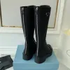 2023 Designer-Stiefel, lässige Lederstiefel, modische Schuhe, Nylon-Plattformschuh, hochwertiger Stiefel, kniehoch, Lebensmittelkleidung, schwarz, beige, abgerundete Zehen, flach