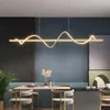 Lampy wiszące nowoczesne żyrandol sufitowy LED do stołowej jadalni bar kuchenny Minimalistyczny spiralna lampa domowa oświetlenie czarne złote urządzenie