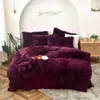 Sängkläder set Tempat Tidur Mewah Musim Dingin Hangat Tebal Bulu Cerpelai Selimut Penutup Dan Sarung Bantal Queen King Ukuran 150x200cm 230904