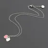 collier en forme de coeur bijoux de créateur classique pour femmes collier en acier inoxydable matériau non allergique de haute qualité pour tenue quotidienne élégant article de beauté