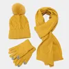 Halsdukar kvinnors halsduk sätter vinter hatt halsduk handskar stickade hålla varma halsdukar enkla fasta färgkläder tillbehör tjock mjuk halsduk 230904