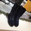 Designer-Stiefel mit Buchstaben-Lammhaar, verdickte Schneestiefel für Damen, neue modische Stiefel, rutschfeste und warme Baumwollschuhe 03