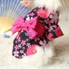 Ropa para perros Ropa para perros para mascotas Camisa Sakura Ropa para perros Dibujos animados japoneses Impreso Suave Maru-crisantemo Kimono Primavera Verano Grils Boy Ropa x0904