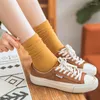 Femmes chaussettes Style japonais Pile Tube toutes saisons rétro couleur unie coton femmes lycée filles courtes Sox