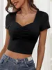 女性のTシャツ女性S半袖の恋人ネックラインクロップドTシャツスリムフィットリブ付きクロップトップソリッドカラーベーシックティー