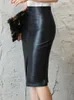 Jupes Aachoae Black PU Cuir Jupe Femmes Midi Sexy Taille Haute Moulante Split Bureau Crayon Longueur Au Genou 230901