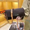 Sac à bandoulière classique pour femmes designer petits sacs à bandoulière mode chaîne dorée marron imprimé plaid sac à main de luxe simple dame téléphone 334p