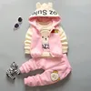 Ensembles de vêtements filles printemps et automne trois pièces ensemble bébé enfants 0123 ans vêtements garçons hiver peluche 230901