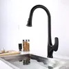 Badrumsvaskkranar Lyxig design Dra ut kökskran Knacket TAP Single Hole 360 ​​graders olje Ruggad bronsblandare TAPS