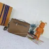 Yepyeni lüks tasarımcılar çanta yepyeni moda erkek omuz çantaları crossbody çanta klasik deri el çantası en kaliteli bayan omuz çantası kahverengi tote çanta el çantası