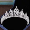 Färgglada huvudstycken Crystals Barock Wedding Crowns Silver Pärled Bridal Tiaras Rhinestone Head Pieces Hair Accessories Pageant C241H