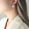 Boucles d'oreilles Mode Élégant Plaqué Or Bijoux En Laiton Plissé Forme De Feuille Coeur Cristal Argent Pour Les Femmes
