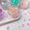 Décorations d'art d'ongle 2023 Mini fournitures de diamant en forme de coeur fournitures de décoration de couleur fantaisie de coeur de pêche à fond plat