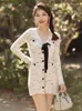 Sıradan Elbiseler 2023 Kış Kadın Karışık Renk Trim Örgü Mini Elbise Uzun Kollu Lady Dant-Up Taç Tie Paketi Kalça Slim Cobe Düğmeleri