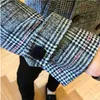 Women's Wool Blends 4xl 5xl Varumärkeskläder Män Högkvalitativ fritid Plaid Ullsduk Jackor/Male Slim Fit Winter Keep Warm Woolen Tygrockar HKD230904