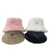 Trendy Plush Warm Fisherman Hats Designer Triangle Bucket Hats Women Men Winter Fluffy Hat